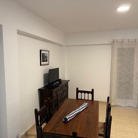 Apartamentos Flandria Салоу Екстер'єр фото