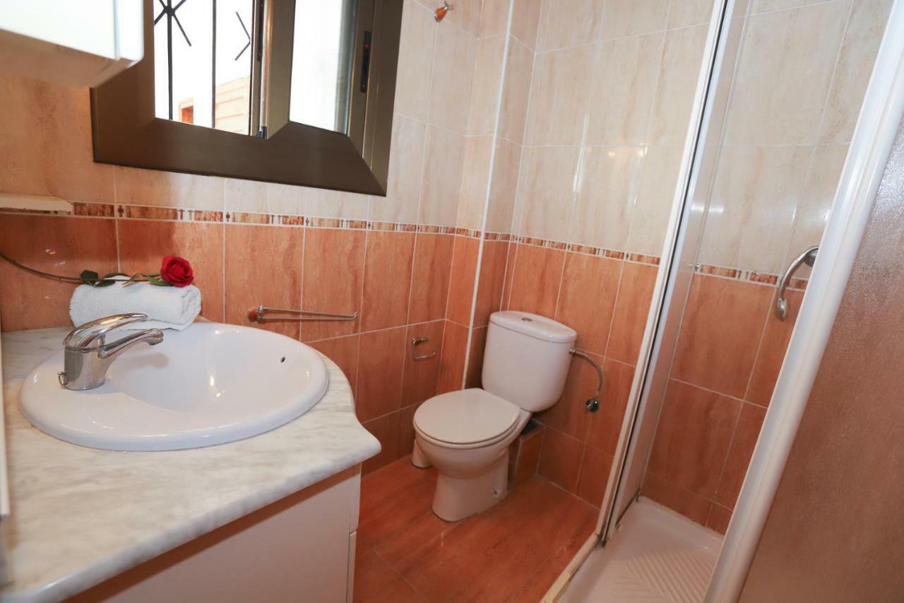 Apartamentos Flandria Салоу Екстер'єр фото